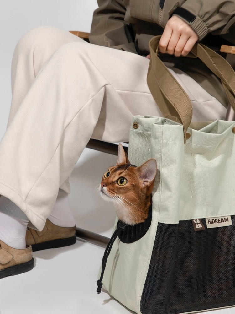 Colorblock Shoulder Pet Carrier – Lightweight & Breathable Bag for Small Pets - Paw Charge